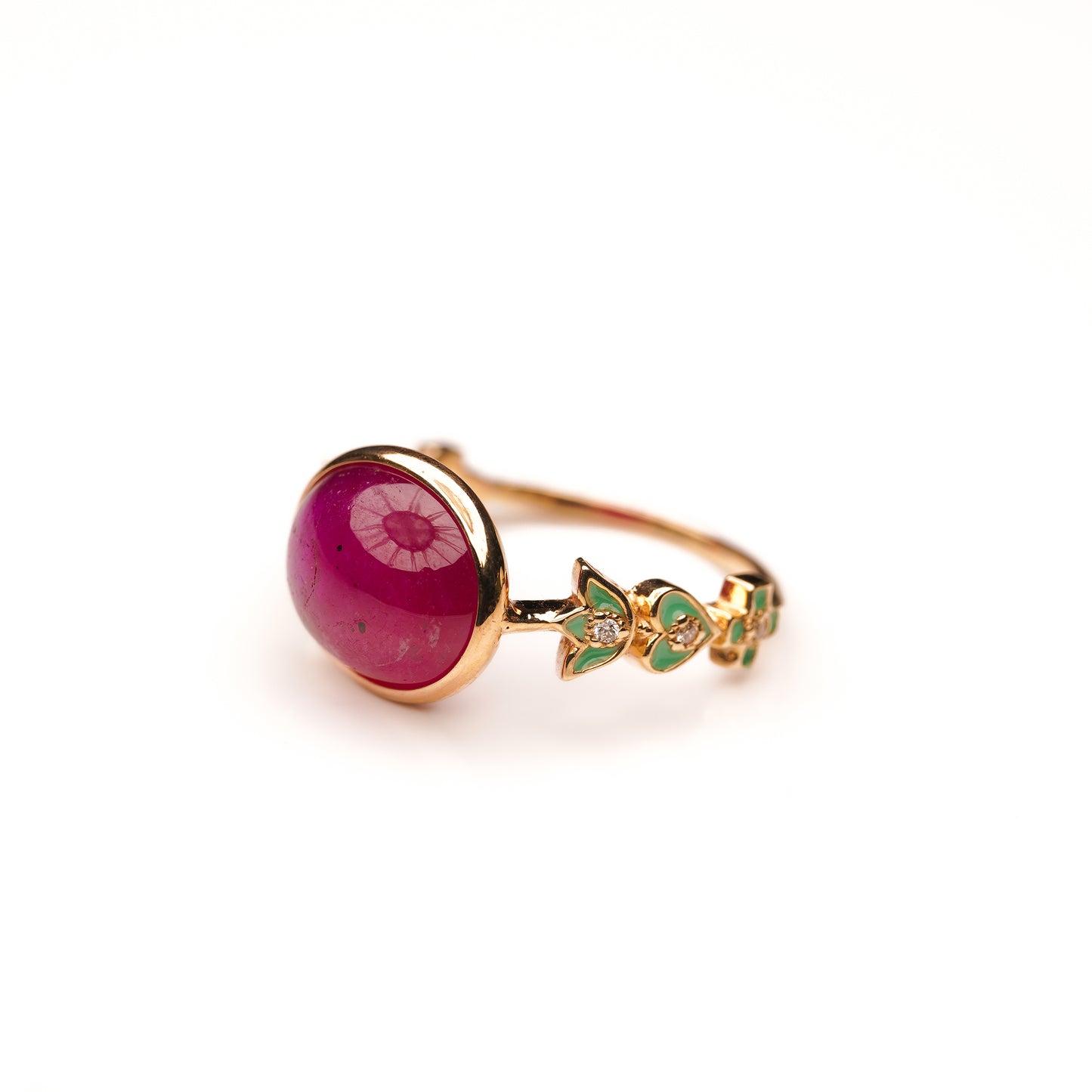 Crown collection design arm ring Ruby
