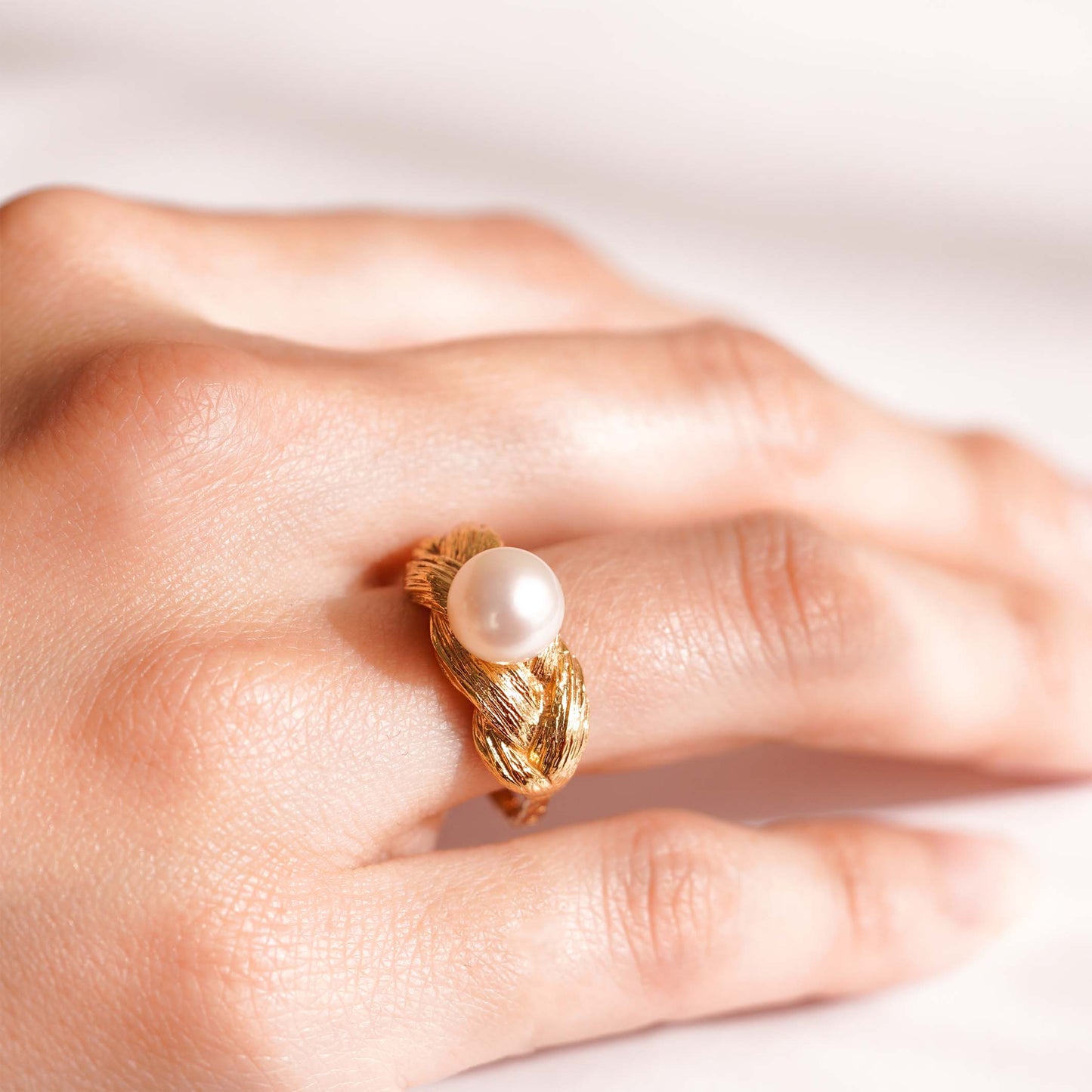 Braid Hair Collection Ring < Pearl >