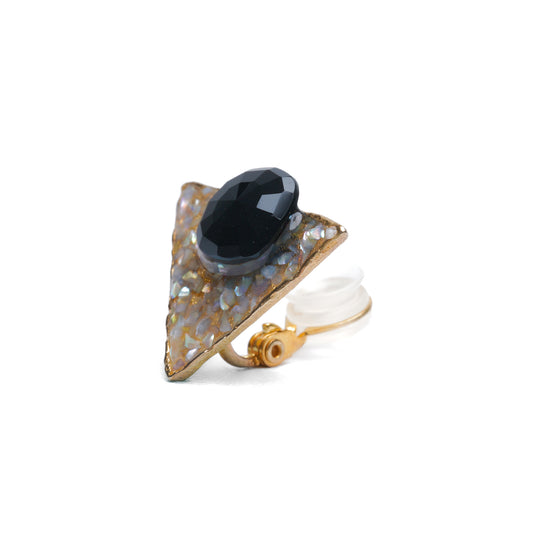 【 Online Limited 】earring collections < Onyx >