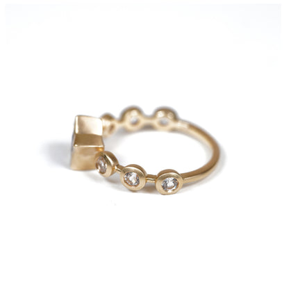 「Q」Ring Collection Ring < Amethyst / White topaz >